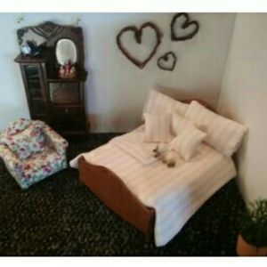 1:12 Scale Handmade Miniature Comforter Set